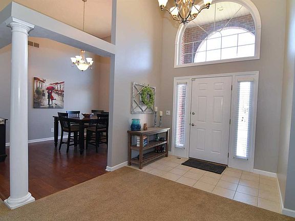 3rd image of 9035 Big Hill Dr