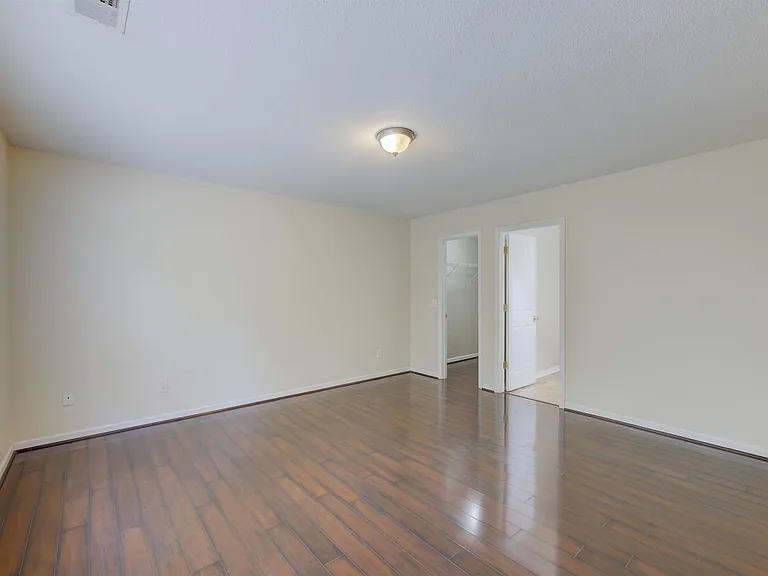 1908 Lake Carolina Dr — Photo 16