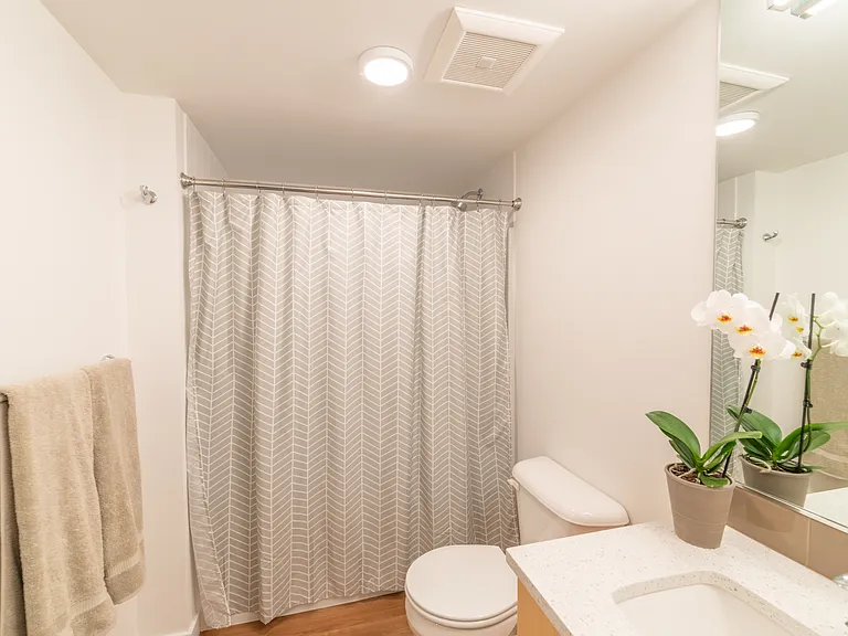 750 11th Ave E #207 — Photo 13