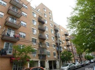 4318 Robinson St UNIT 2, Flushing, NY 11355