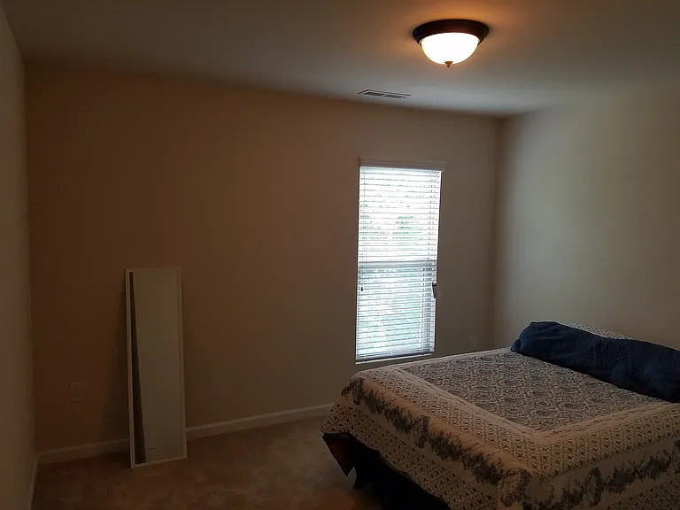 2104 Chipley Dr — Photo 13