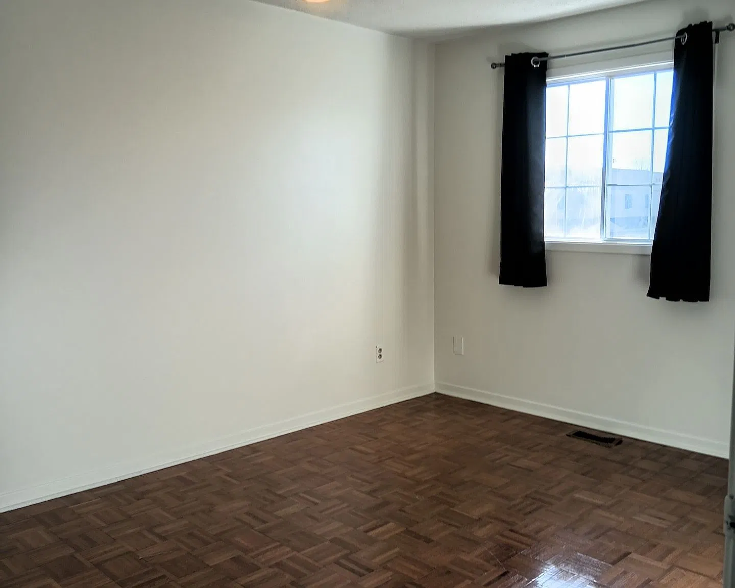 3 bed, $2,250 — Photo 3