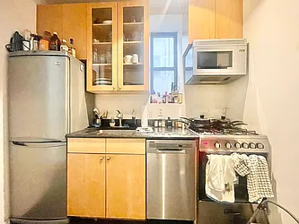 Rented by Century 21 Premier 