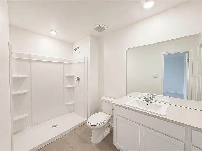 431 Artemis St — Photo 21
