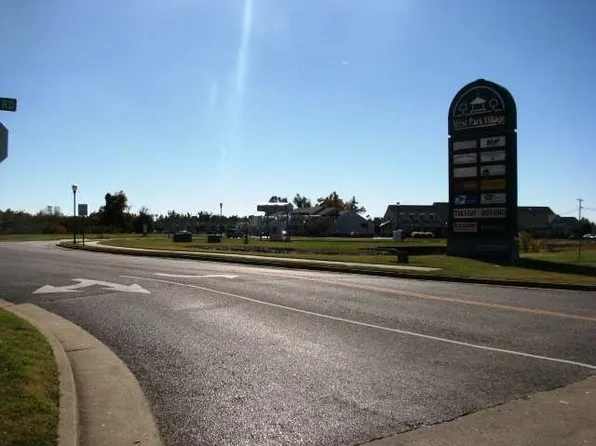 2720 W Park Dr, Paducah, KY 42001