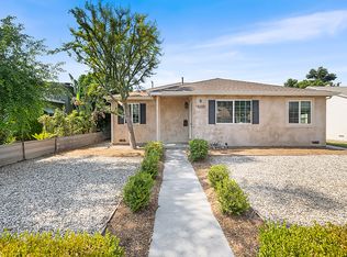 18200 Hartland St, Reseda, CA 91335