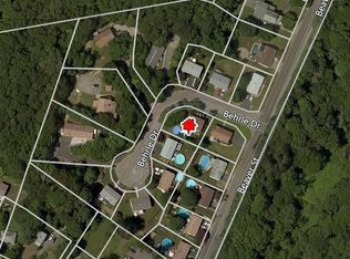 3 Behrle Dr, Ansonia, CT 06401