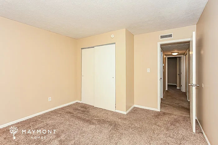 3536 Valley Lake Dr — Photo 6