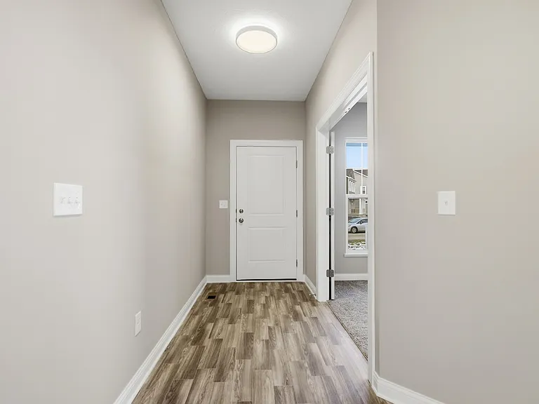 7051 Aster Way — Photo 46