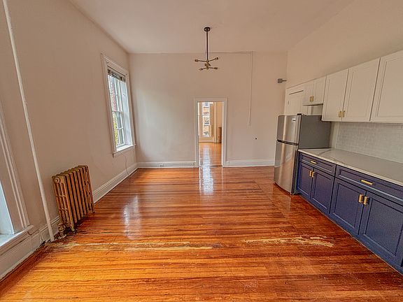 4th image of 156 1st St #2A