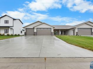 505 Mill Pond Rd #2, Rock Rapids, IA 51246