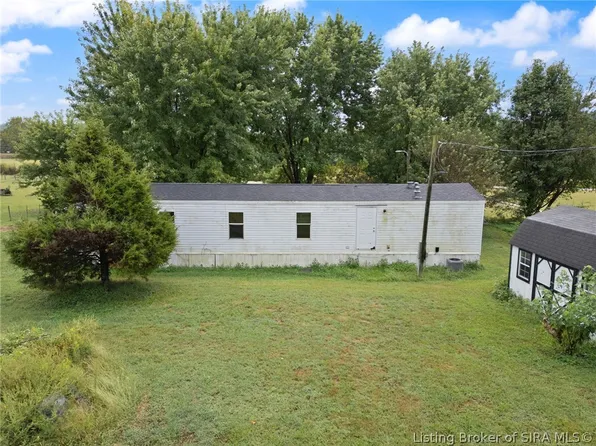 4662 New Amsterdam Road, Central, IN 47110