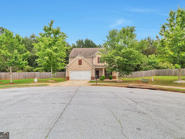 4098 Clay Ct SE — Photo 2