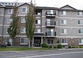 1st image of 1205 E Privet Dr #212