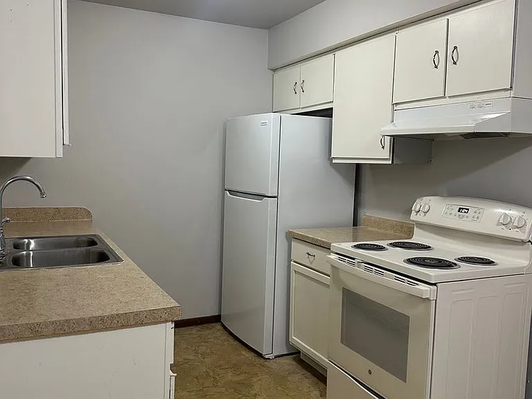 Sunnyview Apartments — Photo 3