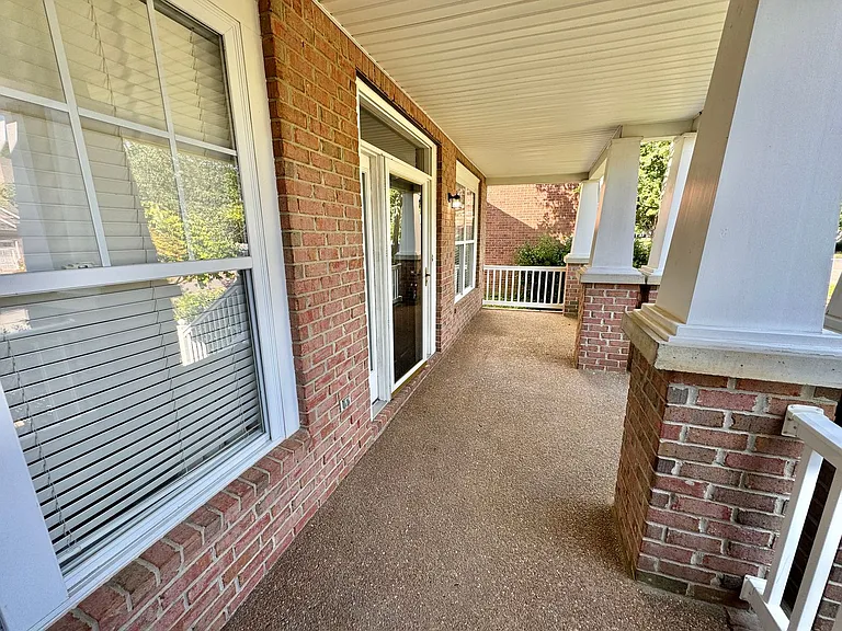 1321 Tilton Dr — Photo 2