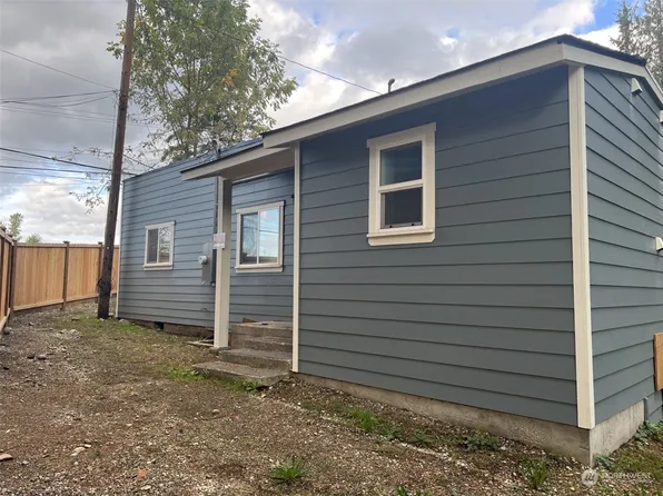 37939 Auburn Enumclaw Road SE, Auburn, WA 98092