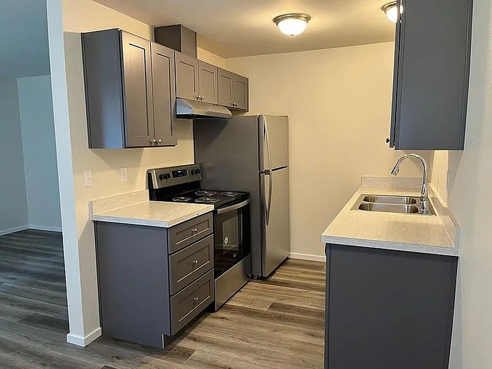 1st image of 13020 Lincoln Ave SW #2