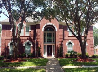 4818 Periwinkle Ct, Sugar Land, TX 77479