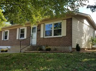 1050 Westwood Dr, Sainte Genevieve, MO 63670