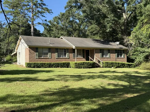 82 Reba Dr, Cuthbert, GA 39840