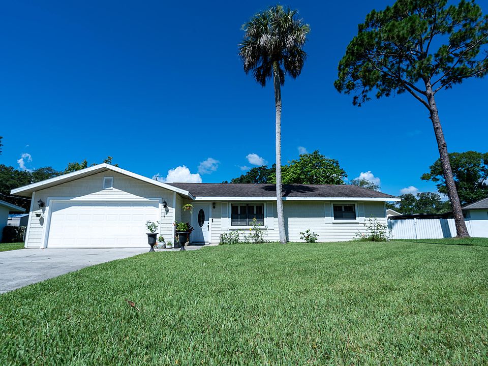 1st image of 1810 Queen Palm Dr