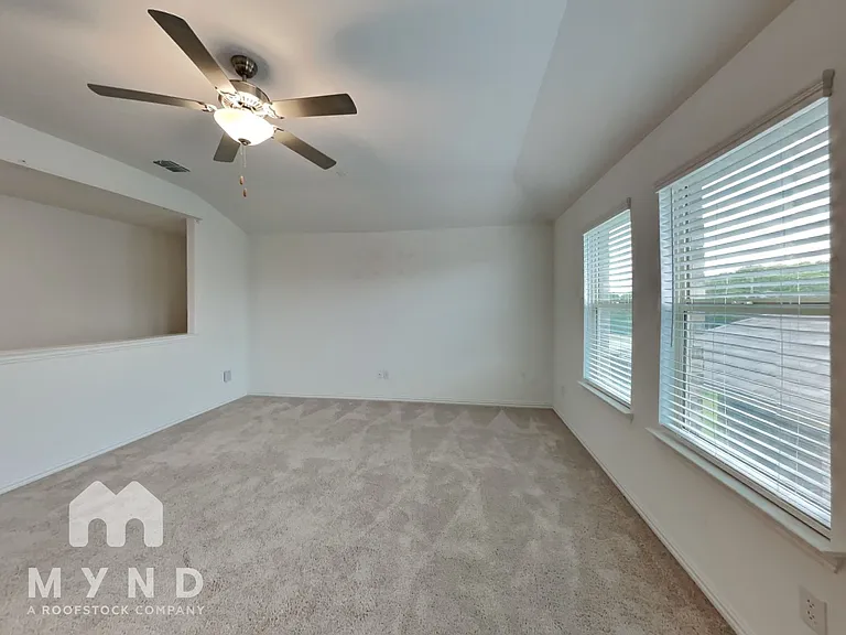 4900 Parrington Dr — Photo 29