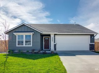 13527 Nisene Dr, Caldwell, ID 83607