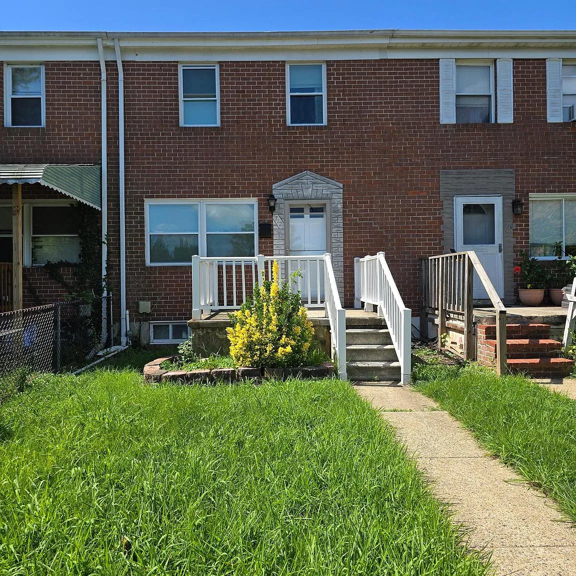 3 bed, 1534 sqft, $1,975 — Photo 1