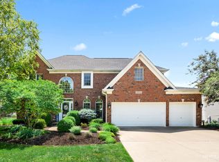 26044 Whispering Woods Cir, Plainfield, IL 60585