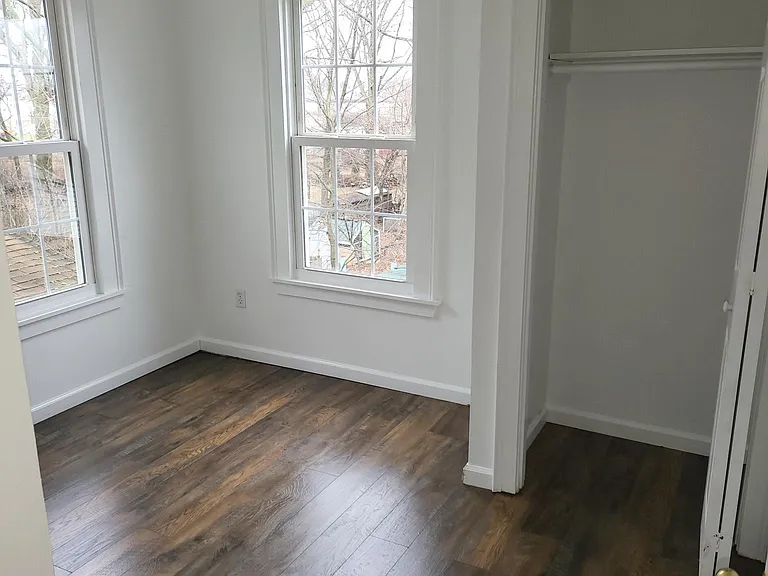 138 Greenwich Ave — Photo 15