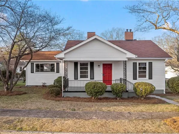 5 S 4th St SE, Lindale, GA 30147