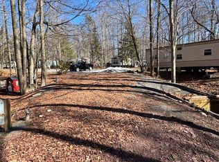 J5-136 Carousel Ct, Gouldsboro, PA