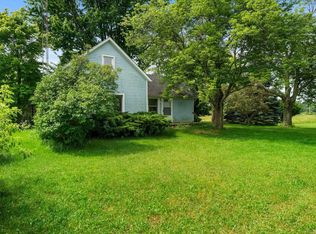 3304 Applegate Rd, Applegate, MI 48401