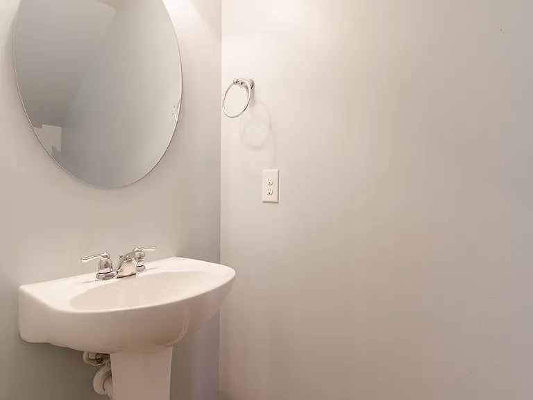 412 River Park Rd — Photo 4