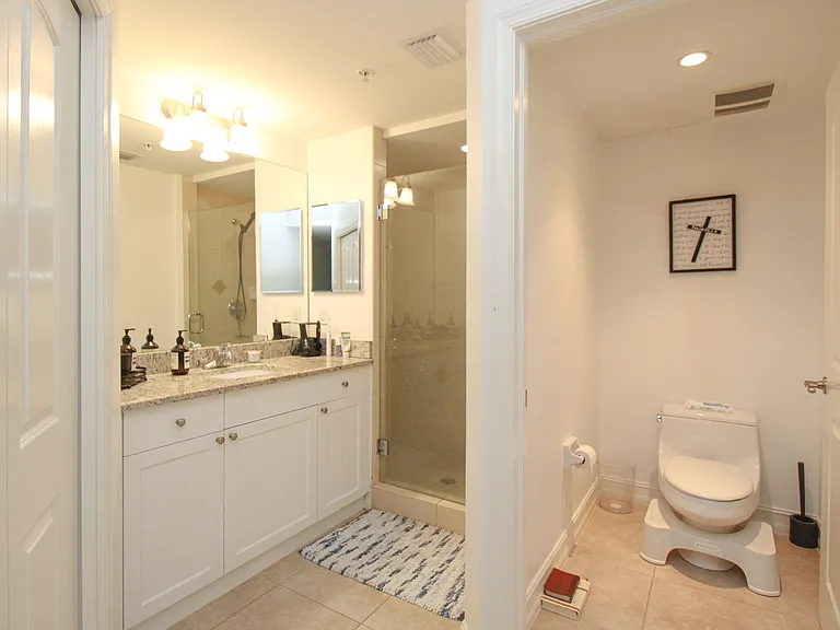 1100 Pine Ridge Rd #B-301 — Photo 31