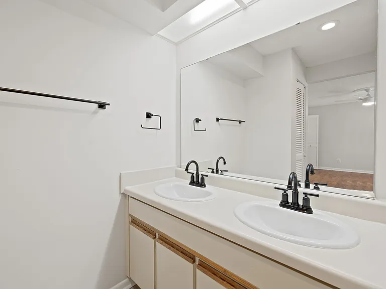 208 S Habana Ave #208B — Photo 26