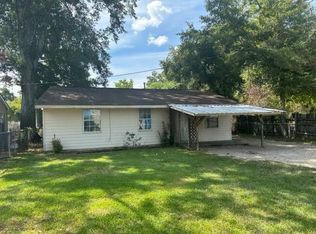 5475 Summer Dr, Baton Rouge, LA 70812