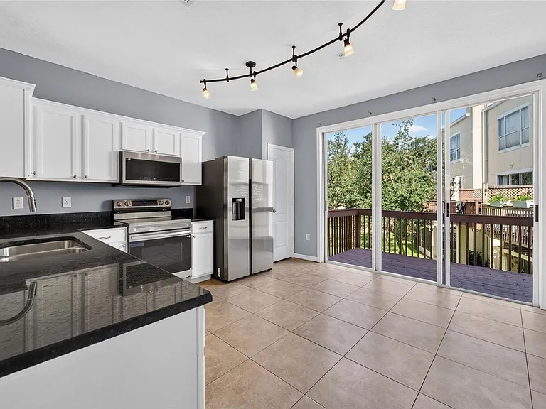3186 Bayshore Oaks Dr — Photo 24