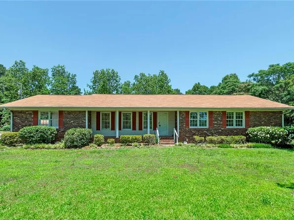 489 Campground Rd, McDonough, GA 30253