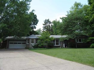1451 Bonnie View Dr, Evansville, IN 47715