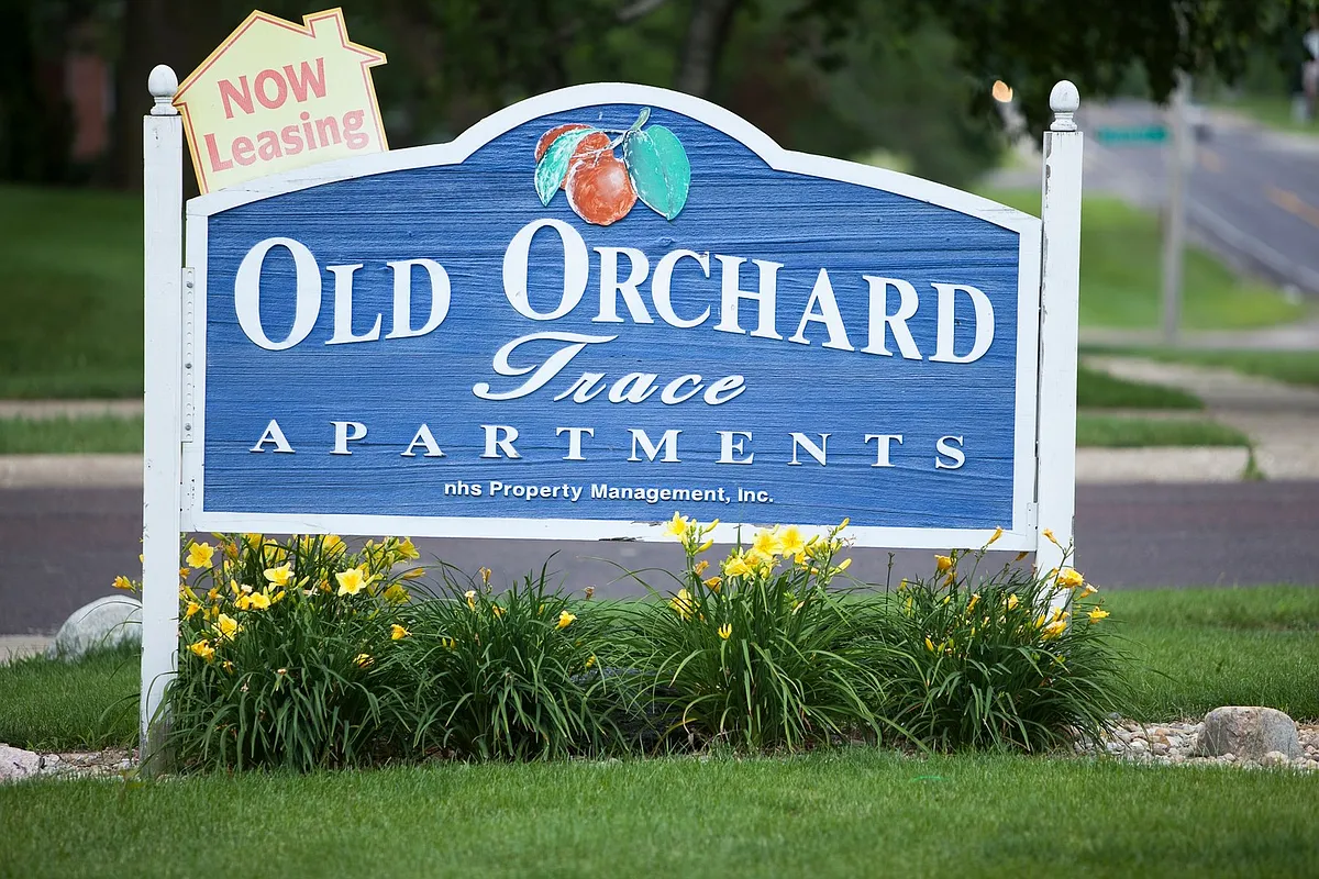 Building Photo - Old Orchard Trace Apartments