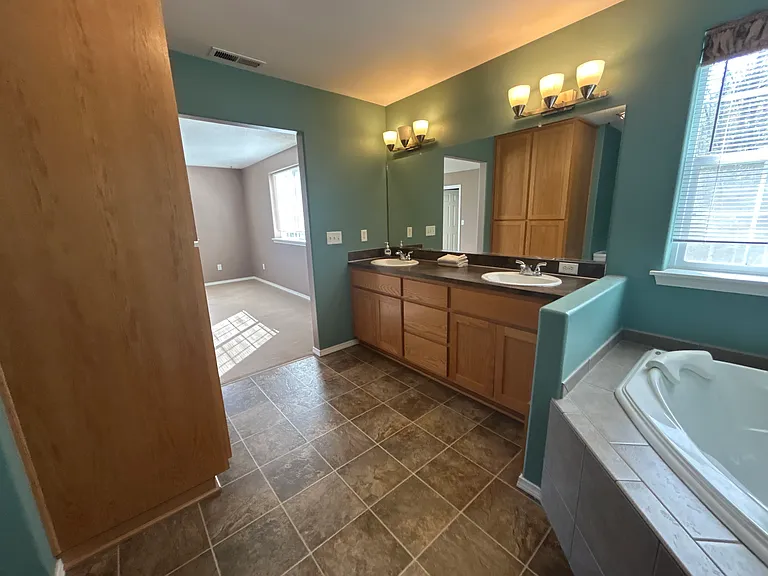 147 Broken Mountain Dr — Photo 12