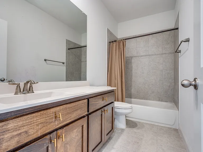 9448 Middle Ground Pl — Photo 25