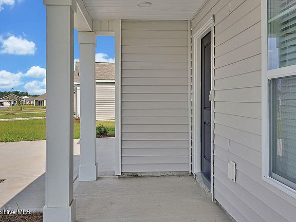5th image of 1221 Inner Banks Lane #464