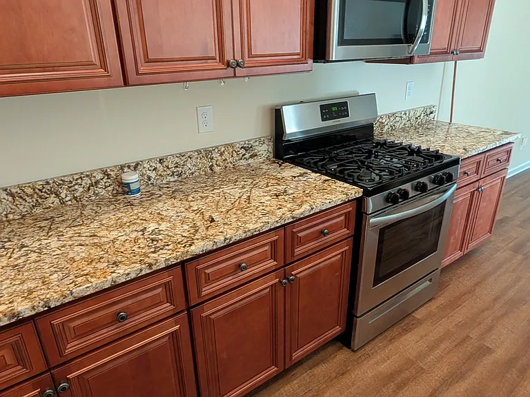 409 Arecales Dr — Photo 22