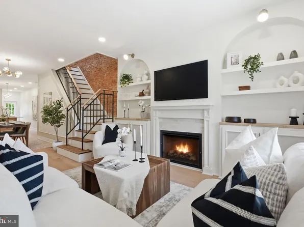 437 S 50th St, Philadelphia, PA 19143