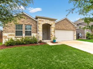 317 Colthorpe Ln, Hutto, TX 78634