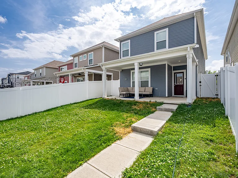341 Steeples Blvd — Photo 48