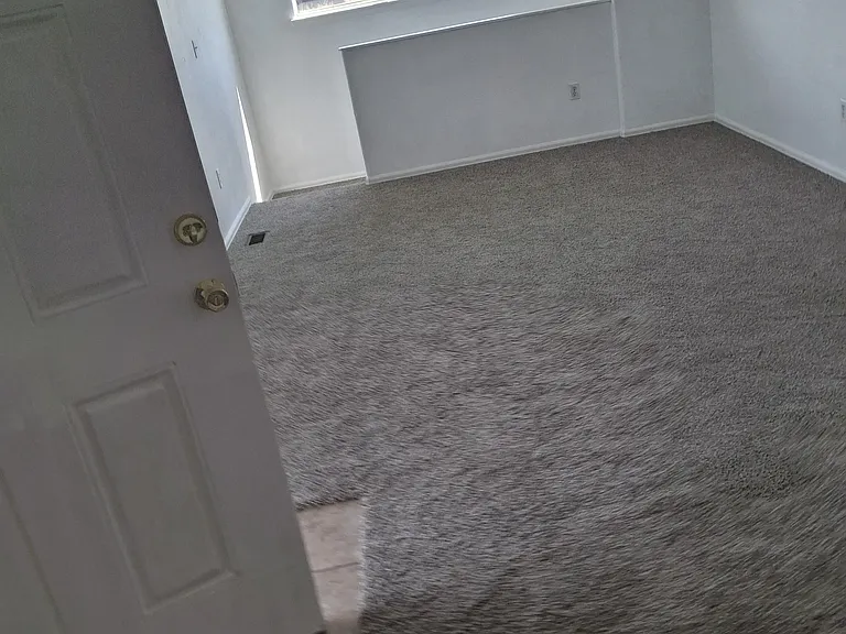 908 S Harmony Dr — Photo 1